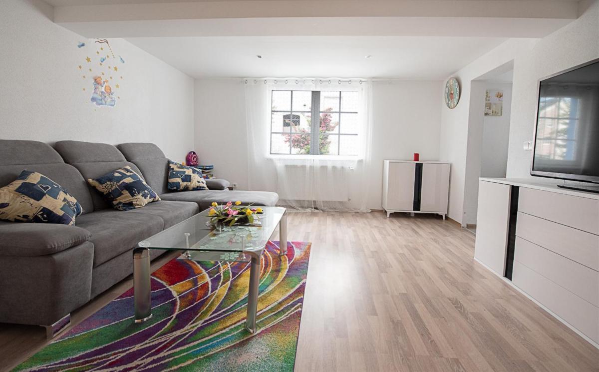 Katis'Apartment Diez Luaran gambar